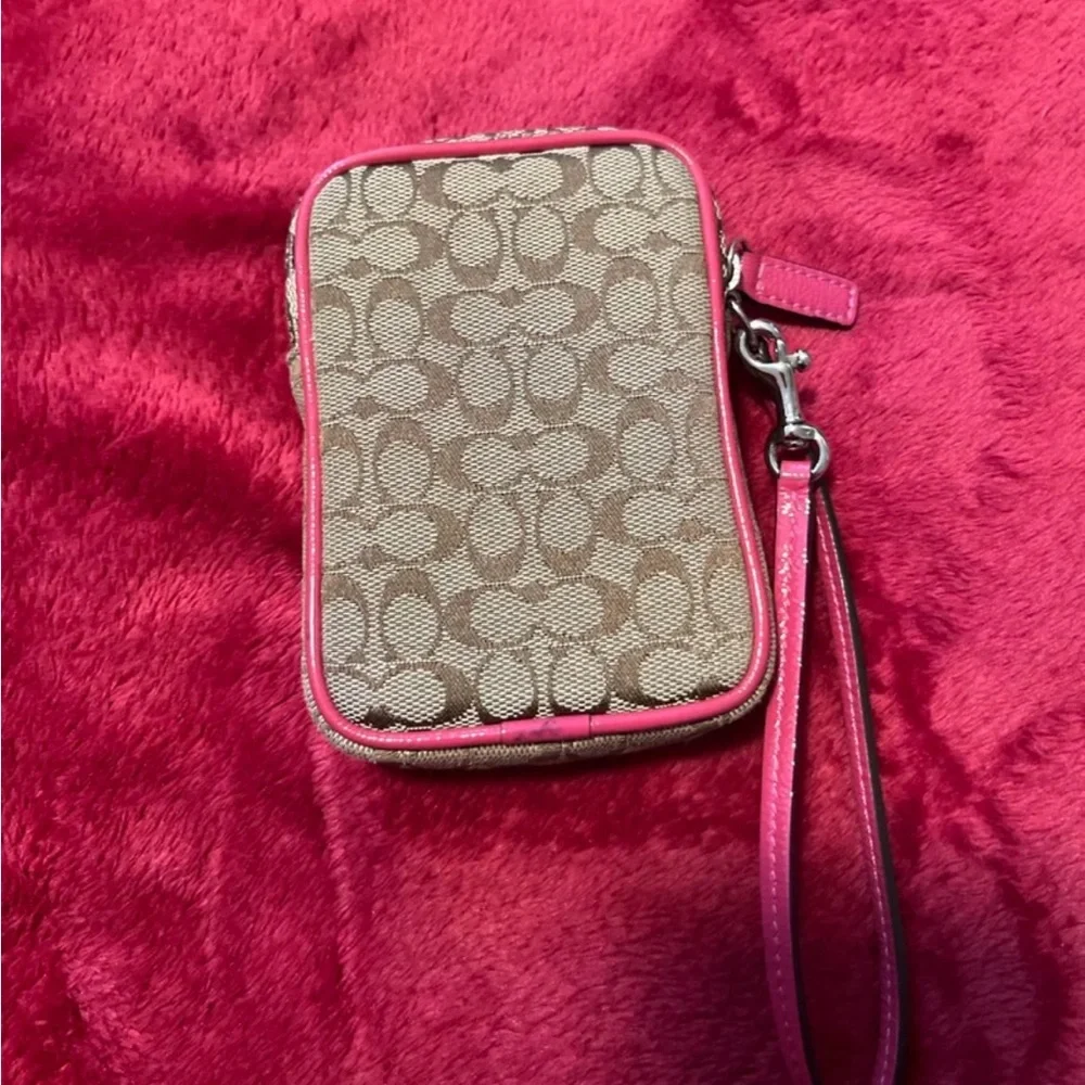 💕COACH wristlet💕NWOT - Picture 2 of 6